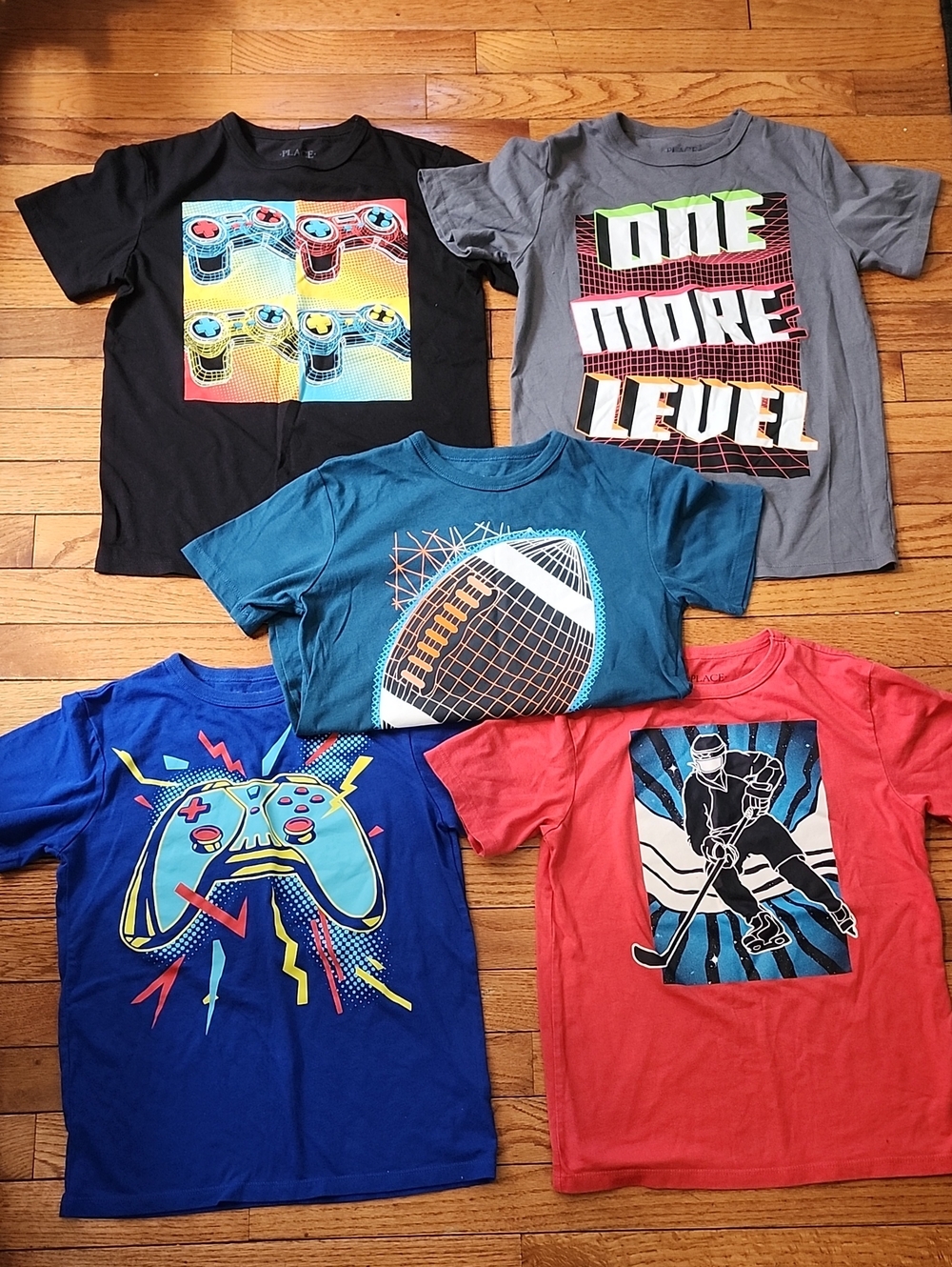 BUNDLE! Five Place Boys Graphic Tees Multi-Color Pack; M 7/8